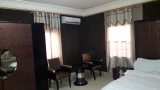 A louer villa meuble avec piscine ;3chambres climatisee au virage