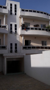 A louer appartement avec 2 chambres à la cite biagui yoff aeroport