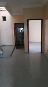 A louer appartement avec 2 chambres à la cite biagui yoff aeroport