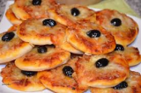 Plats sales! mini pizza