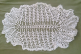 8 nappes de salon blanches (ovales)